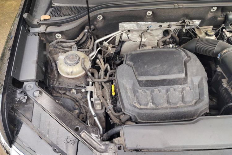 Used Volkswagen Teramont 2022 380TSI Four-Wheel Drive Prestige Luxury Edition Engine Bay Right