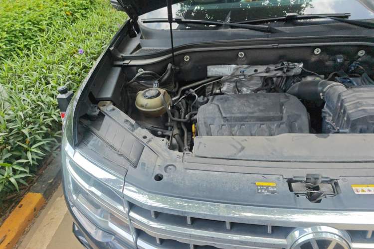 Used Volkswagen Teramont 2022 380TSI Four-Wheel Drive Prestige Luxury Edition Engine Bay Right