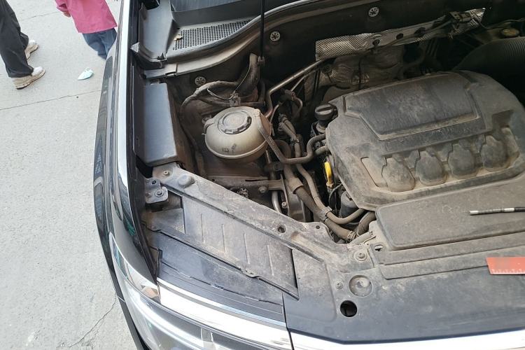 Used Volkswagen Teramont 2022 380TSI Four-Wheel Drive Prestige Luxury Edition Engine Bay Right