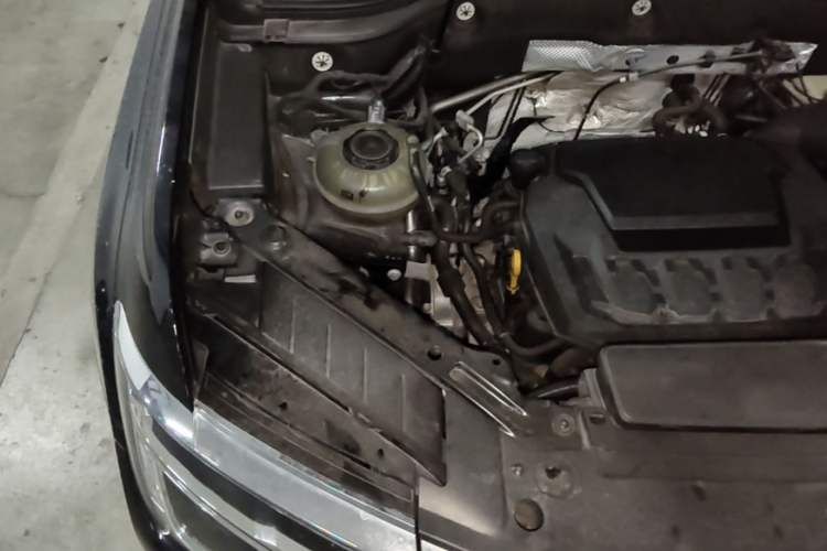 Used Volkswagen Teramont 2022 380TSI Four-Wheel Drive Luxury Edition Engine Bay Right