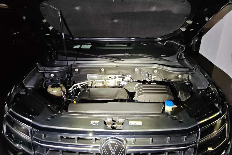 Used Volkswagen Teramont 2022 380TSI Four-Wheel Drive Prestige Luxury Edition Engine Bay