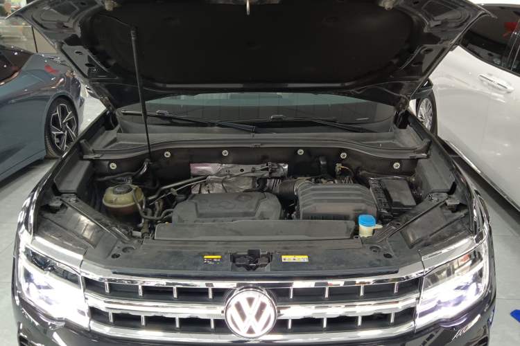 Used Volkswagen Teramont 2022 380TSI Four-Wheel Drive Luxury Edition Engine Bay