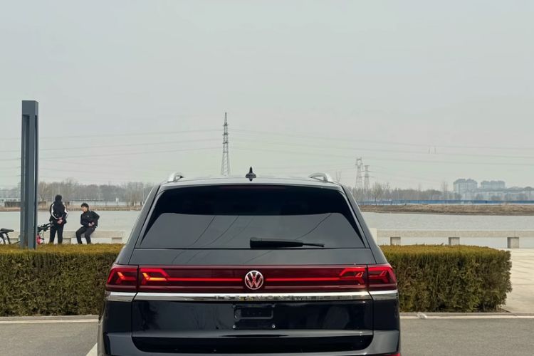 Used Volkswagen Teramont 2022 380TSI Four-Wheel Drive Prestige Luxury Edition Exterior 2