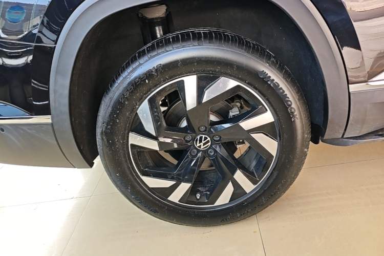 Used Volkswagen Teramont 2022 330TSI Two-Wheel-Drive Prestige Luxury Edition Exterior 5