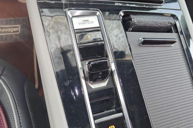 Used Volkswagen Teramont 2022 380TSI Four-Wheel Drive Prestige Flagship Edition Gear Lever