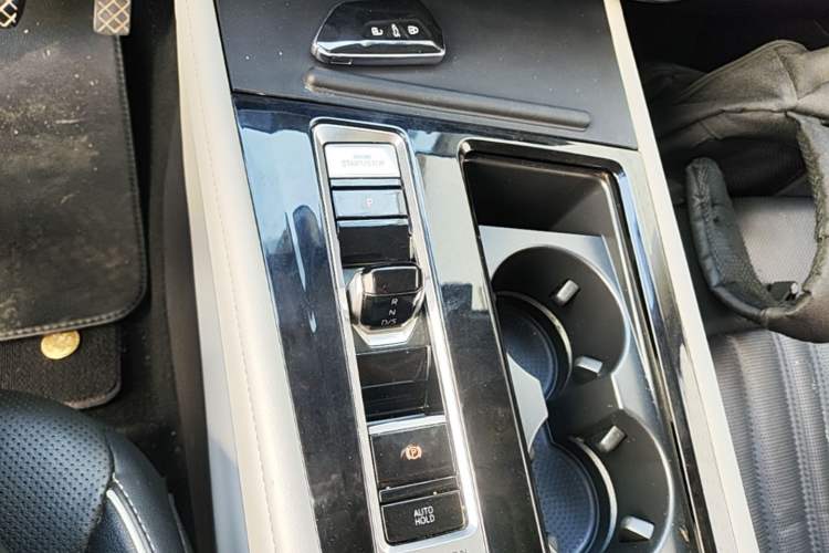 Used Volkswagen Teramont 2022 380TSI Four-Wheel Drive Prestige Luxury Edition Gear Lever