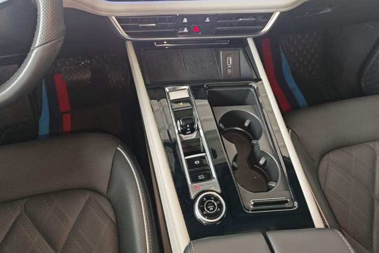 Used Volkswagen Teramont 2022 380TSI Four-Wheel Drive Prestige Flagship Edition Gear Lever