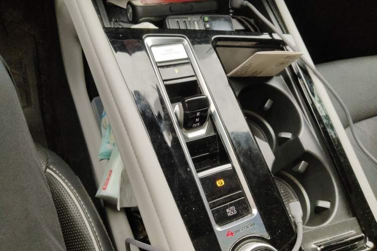 Used Volkswagen Teramont 2022 380TSI Four-Wheel Drive Prestige Flagship Edition Gear Lever