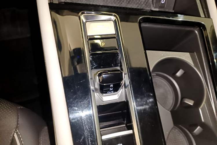 Used Volkswagen Teramont 2022 380TSI Four-Wheel Drive Prestige Luxury Edition Gear Lever