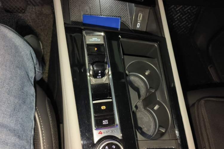 Used Volkswagen Teramont 2022 380TSI Four-Wheel Drive Prestige Flagship Edition Gear Lever