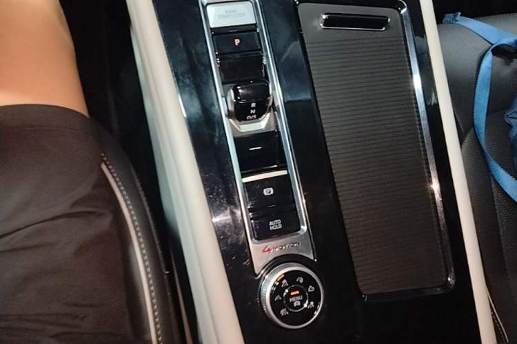 Used Volkswagen Teramont 2022 380TSI Four-Wheel Drive Prestige Luxury Edition Gear Lever