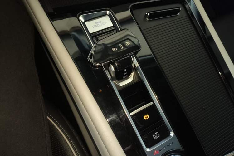 Used Volkswagen Teramont 2022 380TSI Four-Wheel Drive Prestige Flagship Edition Gear Lever