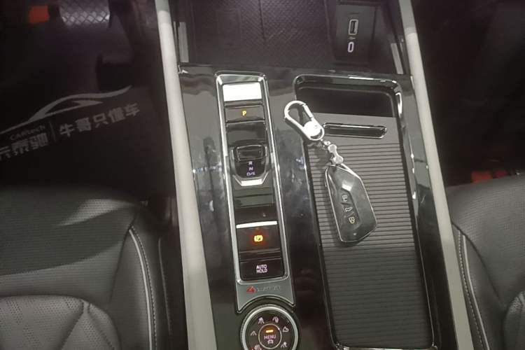 Used Volkswagen Teramont 2022 380TSI Four-Wheel Drive Prestige Flagship Edition Gear Lever