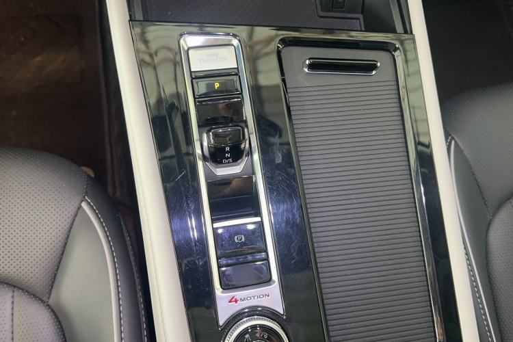 Used Volkswagen Teramont 2022 380TSI Four-Wheel Drive Prestige Luxury Edition Gear Lever