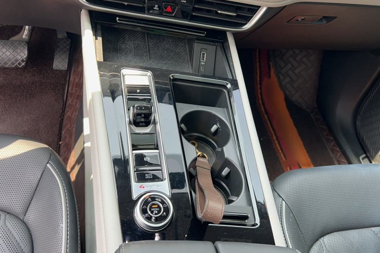 Used Volkswagen Teramont 2022 380TSI Four-Wheel Drive Prestige Flagship Edition Gear Lever