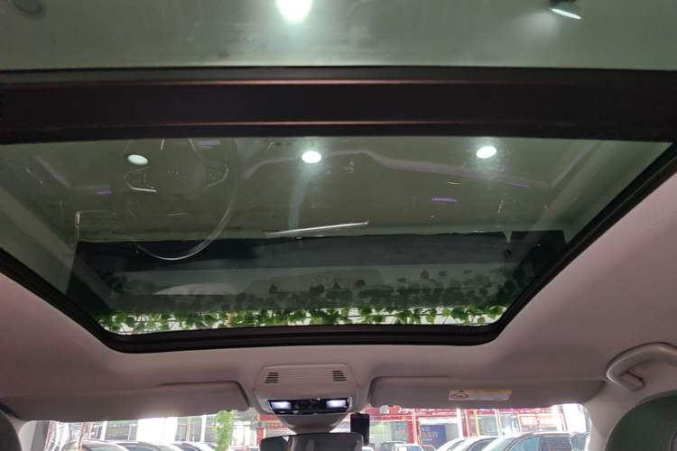 Used Volkswagen Teramont 2022 530 V6 Four-Wheel Drive Prestige Luxury Edition Headliner