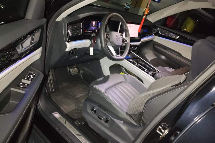 Used Volkswagen Teramont 2022 380TSI Four-Wheel Drive Prestige Luxury Edition Interior 3