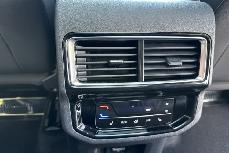 Used Volkswagen Teramont 2022 380TSI Four-Wheel Drive Prestige Luxury Edition Interior 4