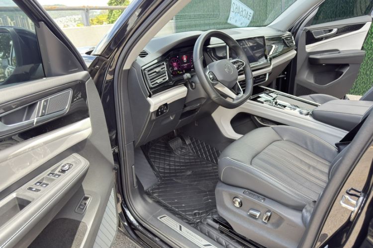 Used Volkswagen Teramont 2022 380TSI Four-Wheel Drive Prestige Luxury Edition Interior 6