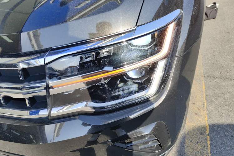 Used Volkswagen Teramont 2022 380TSI Four-Wheel Drive Prestige Flagship Edition Left Front Headlight