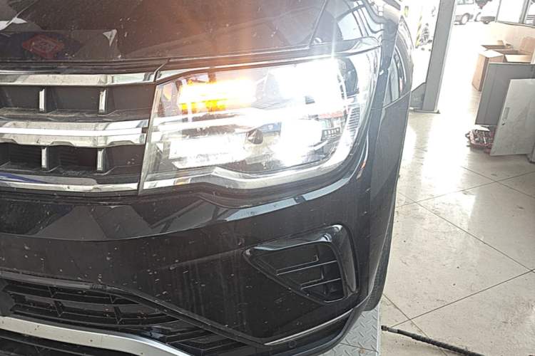 Used Volkswagen Teramont 2022 380TSI Four-Wheel Drive Prestige Luxury Edition Left Front Headlight