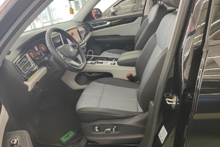 Used Volkswagen Teramont 2022 380TSI Four-Wheel Drive Luxury Edition Left Front Seat