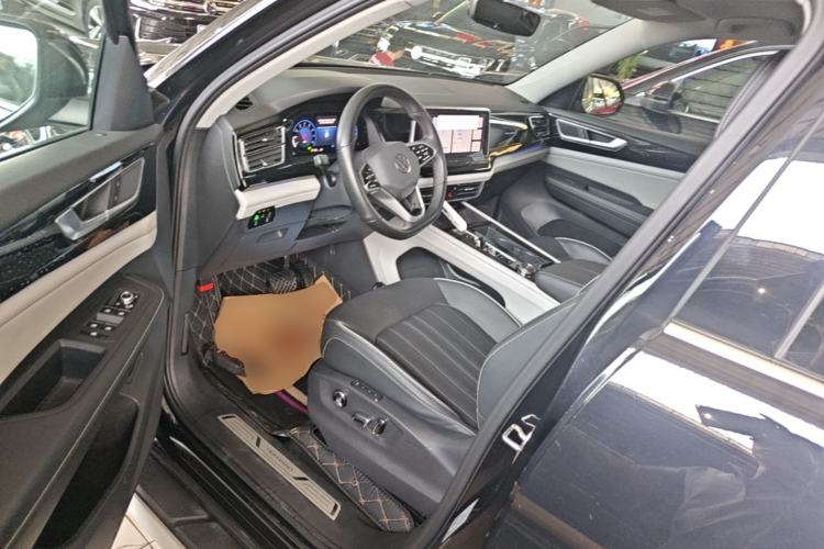 Used Volkswagen Teramont 2022 380TSI Four-Wheel Drive Prestige Luxury Edition Left Front Seat