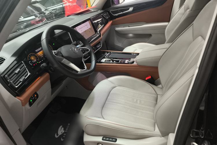 Used Volkswagen Teramont 2022 380TSI Four-Wheel Drive Prestige Luxury Edition Left Front Seat