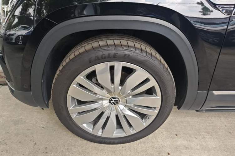 Used Volkswagen Teramont 2022 380TSI Four-Wheel Drive Prestige Flagship Edition Left Front Wheel Hub