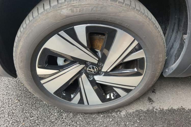 Used Volkswagen Teramont 2022 530 V6 Four-Wheel Drive Prestige Luxury Edition Left Front Wheel Hub