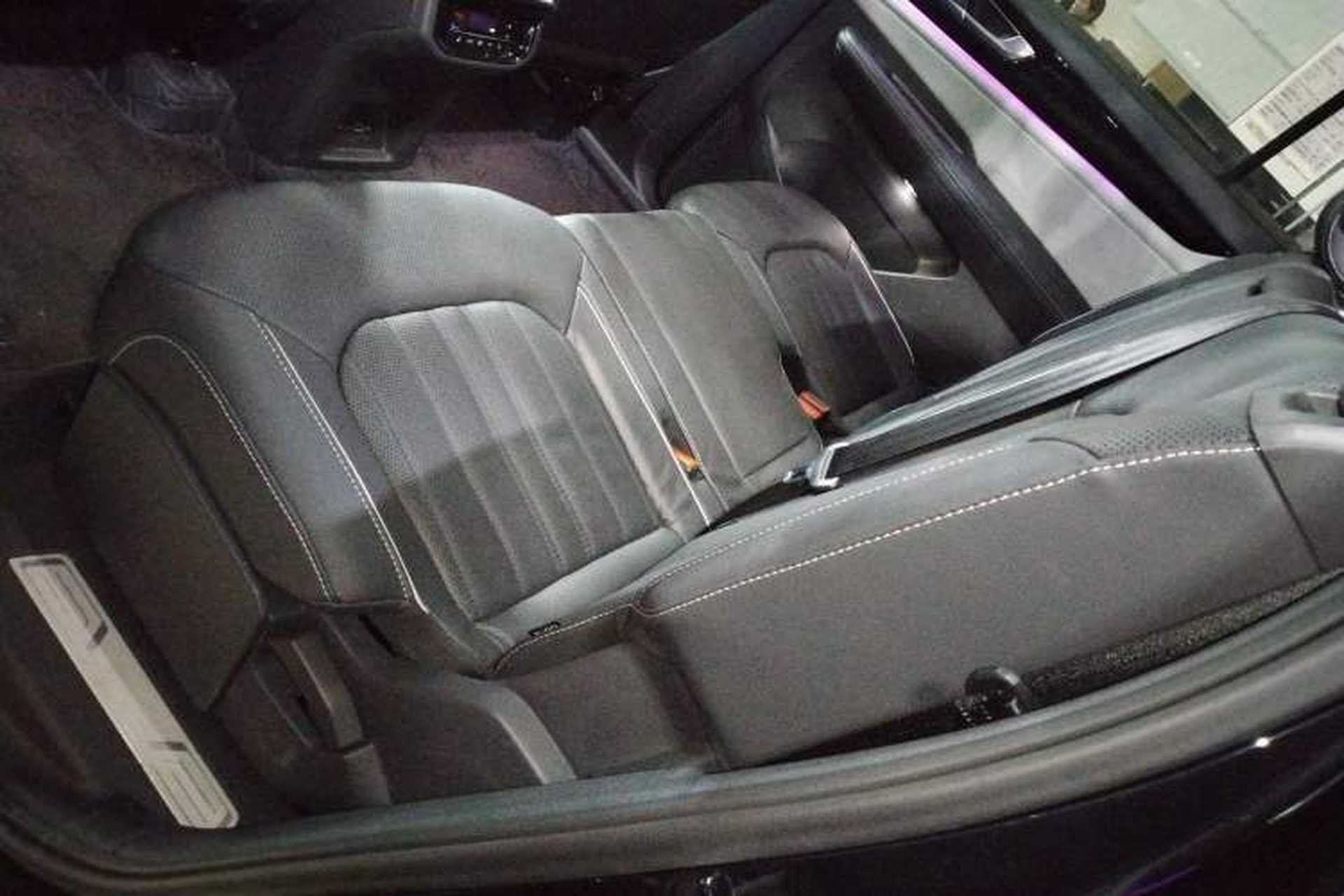 Used Volkswagen Teramont 2022 380TSI Four-Wheel Drive Luxury Edition Left Rear Seat