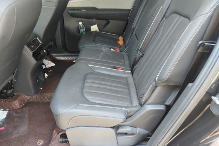 Used Volkswagen Teramont 2022 380TSI Four-Wheel Drive Prestige Luxury Edition Left Rear Seat