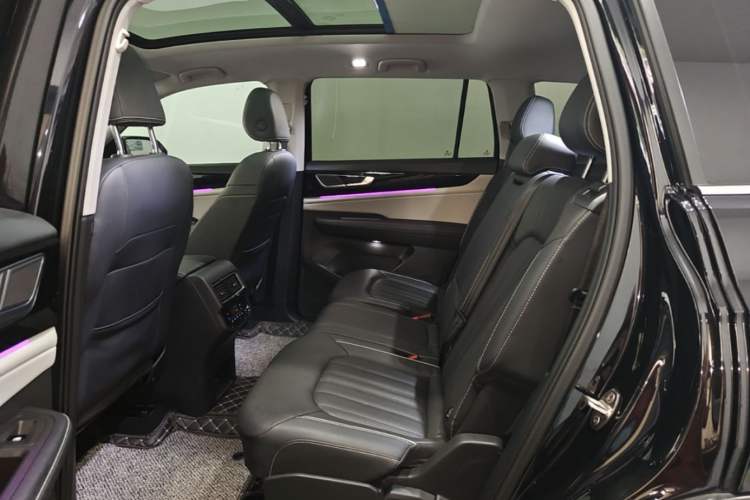 Used Volkswagen Teramont 2022 530 V6 Four-Wheel Drive Prestige Luxury Edition Left Rear Seat