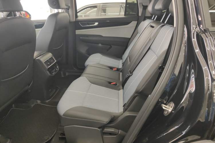 Used Volkswagen Teramont 2022 380TSI Four-Wheel Drive Luxury Edition Left Rear Seat