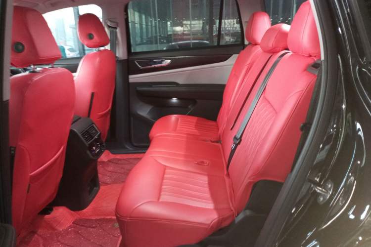 Used Volkswagen Teramont 2022 330TSI Two-Wheel-Drive Luxury Edition Left Rear Seat