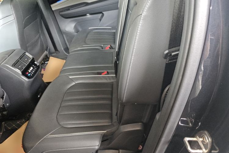Used Volkswagen Teramont 2022 380TSI Four-Wheel Drive Prestige Luxury Edition Left Rear Seat