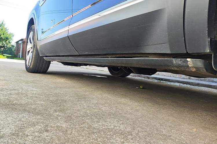 Used Volkswagen Teramont 2022 380TSI Four-Wheel Drive Prestige Luxury Edition Left Side Sill