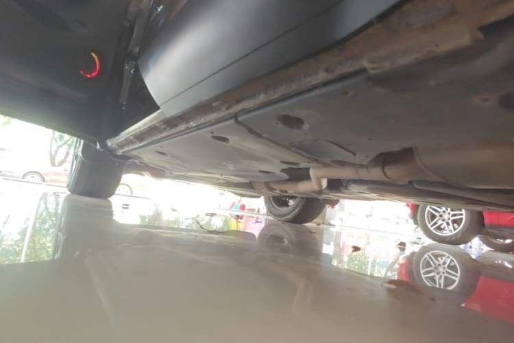Used Volkswagen Teramont 2022 380TSI Four-Wheel Drive Luxury Edition Left Side Sill