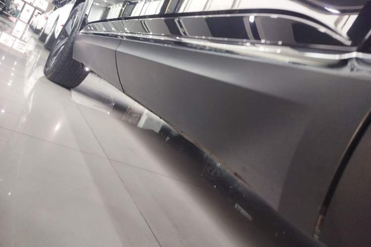 Used Volkswagen Teramont 2022 380TSI Four-Wheel Drive Prestige Luxury Edition Left Side Sill