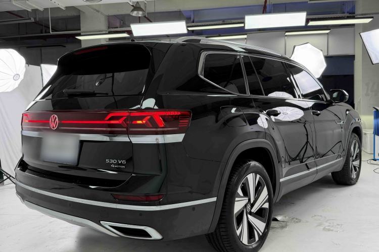 Used Volkswagen Teramont 2022 530 V6 Four-Wheel Drive Prestige Luxury Edition Rear Right 45 Deg