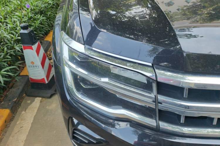 Used Volkswagen Teramont 2022 380TSI Four-Wheel Drive Prestige Luxury Edition Right Front Headlight