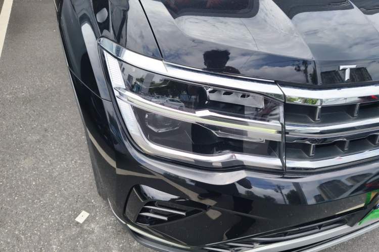 Used Volkswagen Teramont 2022 380TSI Four-Wheel Drive Prestige Luxury Edition Right Front Headlight