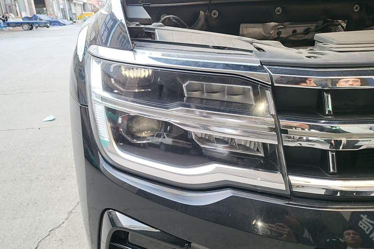 Used Volkswagen Teramont 2022 380TSI Four-Wheel Drive Prestige Luxury Edition Right Front Headlight