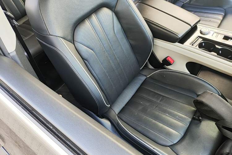 Used Volkswagen Teramont 2022 380TSI Four-Wheel Drive Prestige Luxury Edition Right Front Seat