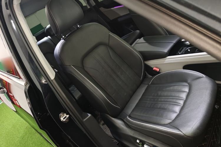 Used Volkswagen Teramont 2022 530 V6 Four-Wheel Drive Prestige Luxury Edition Right Front Seat
