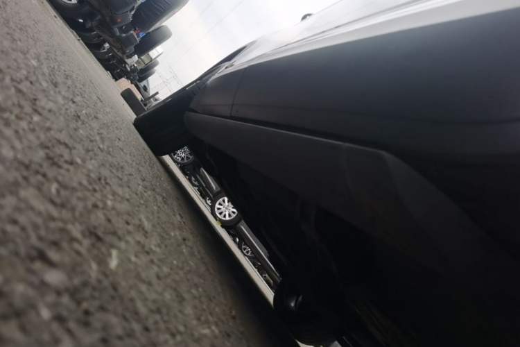 Used Volkswagen Teramont 2022 380TSI Four-Wheel Drive Prestige Luxury Edition Right Side Sill