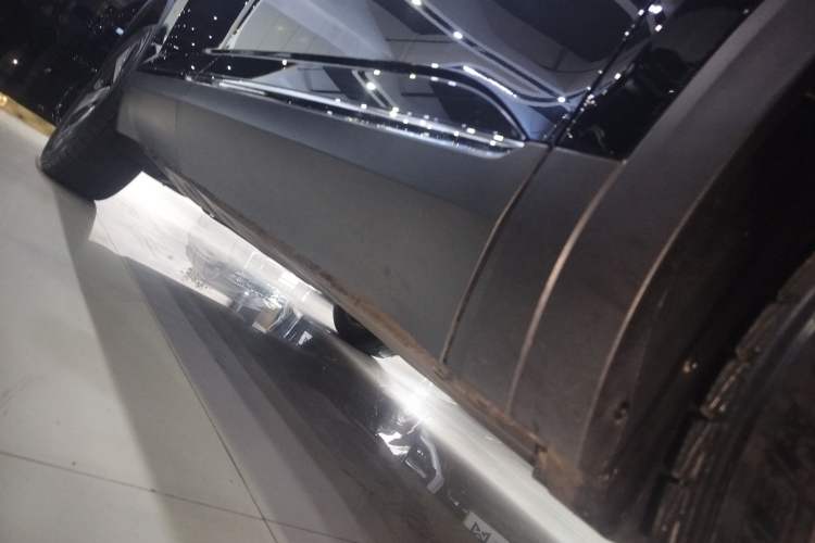 Used Volkswagen Teramont 2022 380TSI Four-Wheel Drive Prestige Luxury Edition Right Side Sill