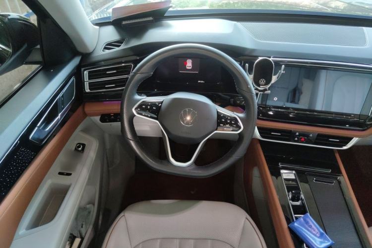 Used Volkswagen Teramont 2022 380TSI Four-Wheel Drive Prestige Luxury Edition Steering Wheel