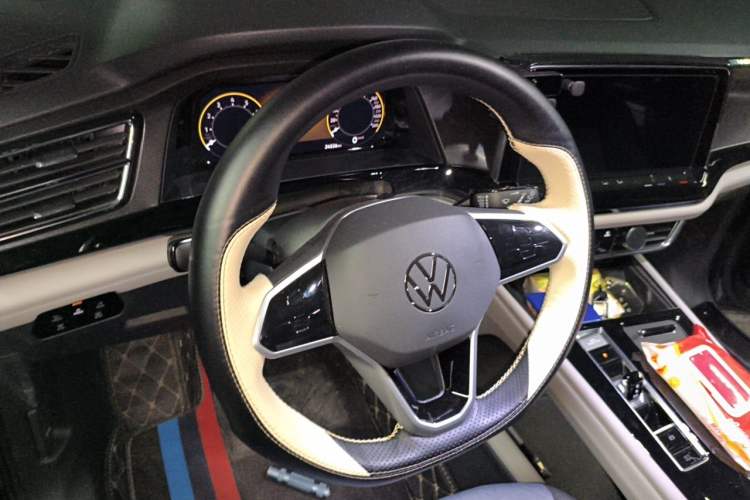 Used Volkswagen Teramont 2022 330TSI Two-Wheel-Drive Luxury Edition Steering Wheel
