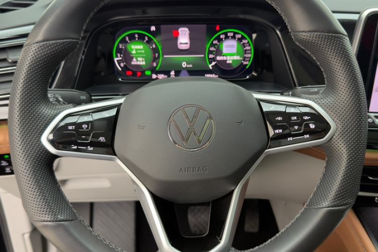 Used Volkswagen Teramont 2022 380TSI Four-Wheel Drive Prestige Luxury Edition Steering Wheel